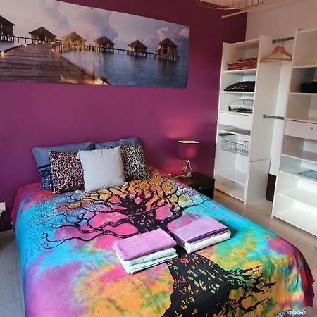 1 Chambre Privative Avec Bureau Et Cuisine Dans Maison 105 M2 Montfaucon Montfaucon  Eksteriør bilde