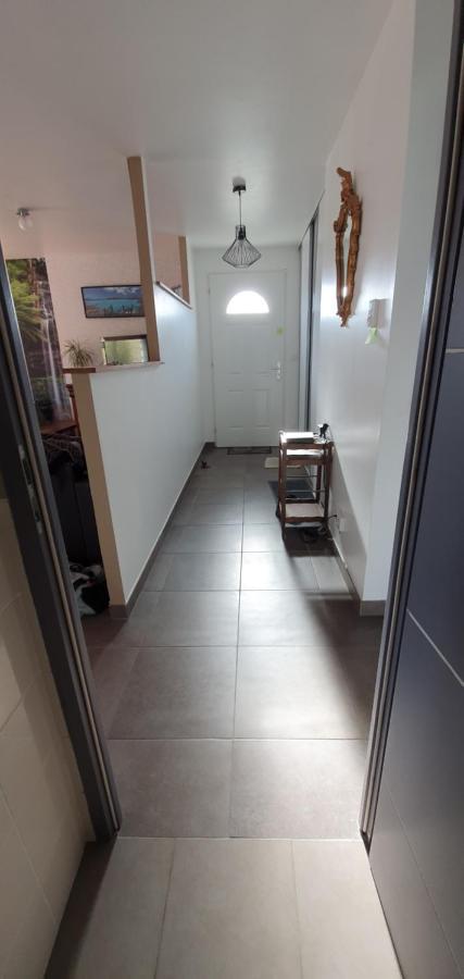 1 Chambre Privative Avec Bureau Et Cuisine Dans Maison 105 M2 Montfaucon Montfaucon  Eksteriør bilde