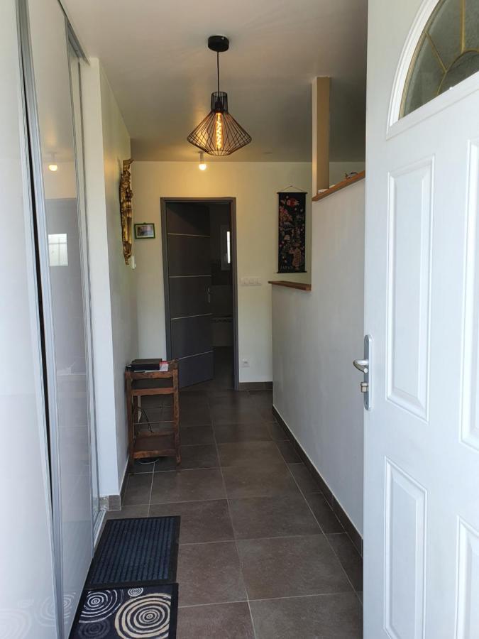1 Chambre Privative Avec Bureau Et Cuisine Dans Maison 105 M2 Montfaucon Montfaucon  Eksteriør bilde