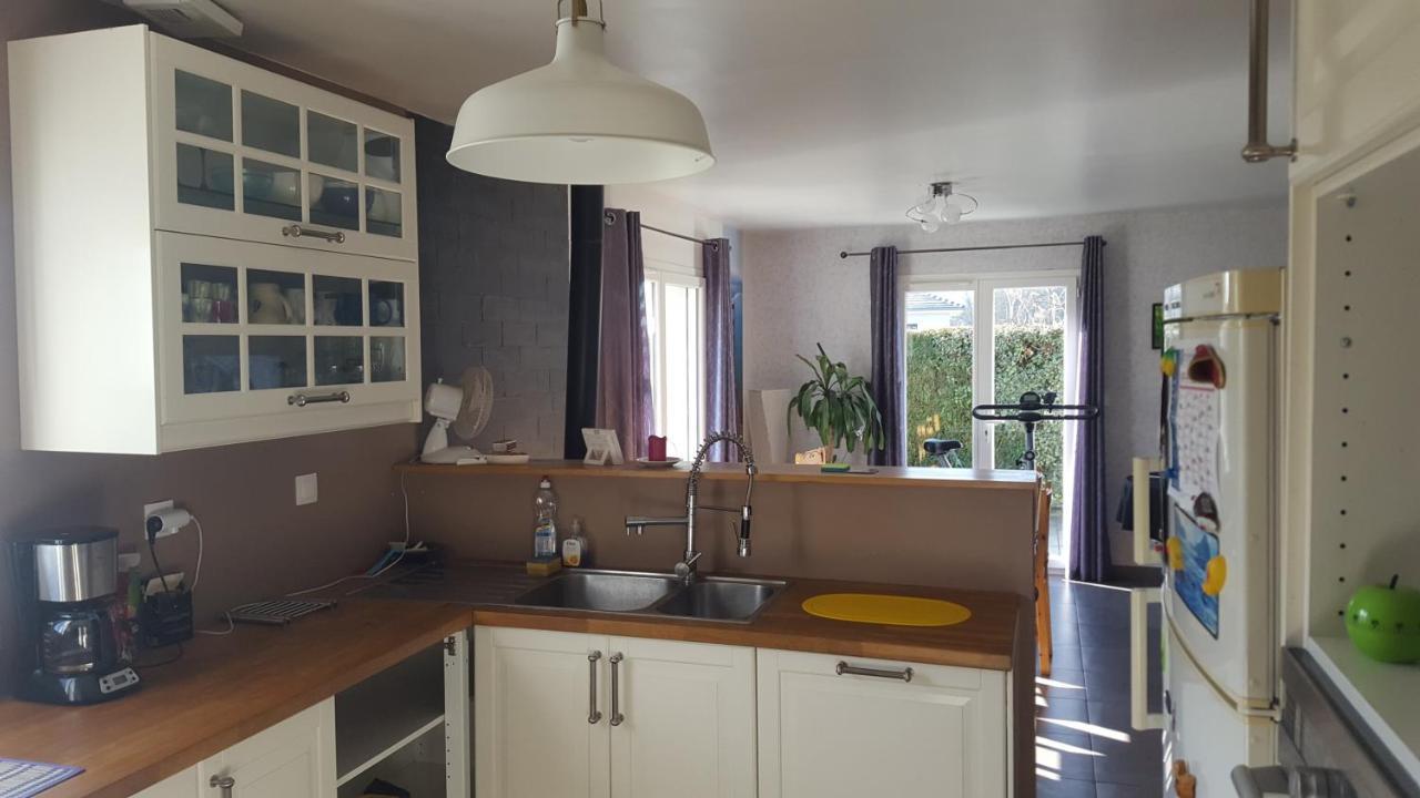 1 Chambre Privative Avec Bureau Et Cuisine Dans Maison 105 M2 Montfaucon Montfaucon  Eksteriør bilde