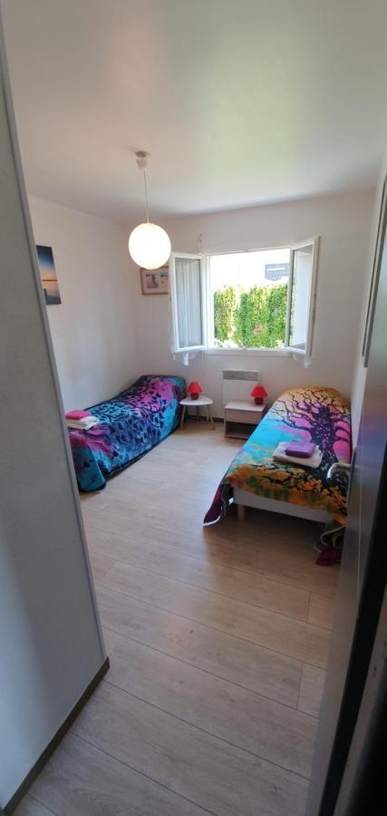 1 Chambre Privative Avec Bureau Et Cuisine Dans Maison 105 M2 Montfaucon Montfaucon  Eksteriør bilde